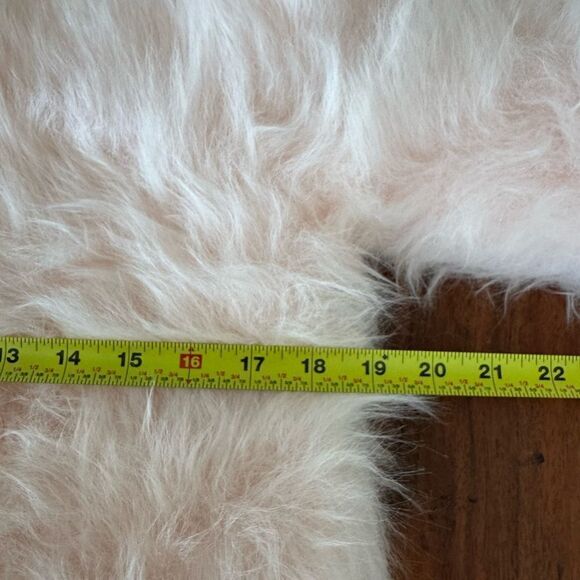 Cat & Jack pink fuzzy lightweight hook n eye closure size 10-12 girls - Picture 12 of 16